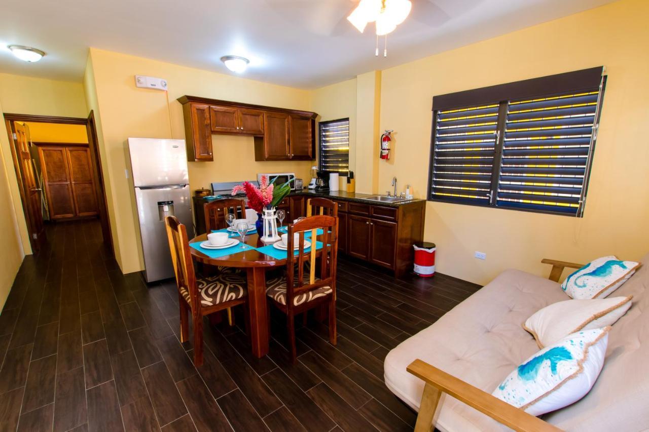 Khalkob'S Estate Daire Placencia Dış mekan fotoğraf