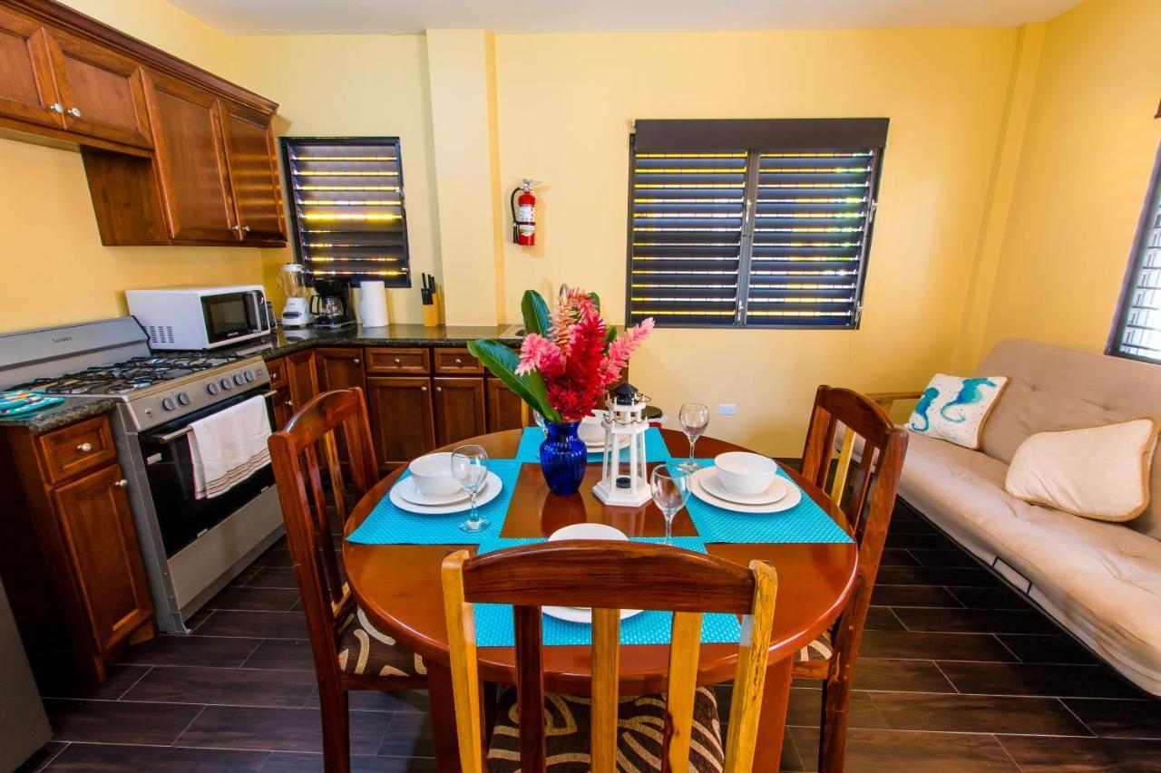 Khalkob'S Estate Daire Placencia Dış mekan fotoğraf